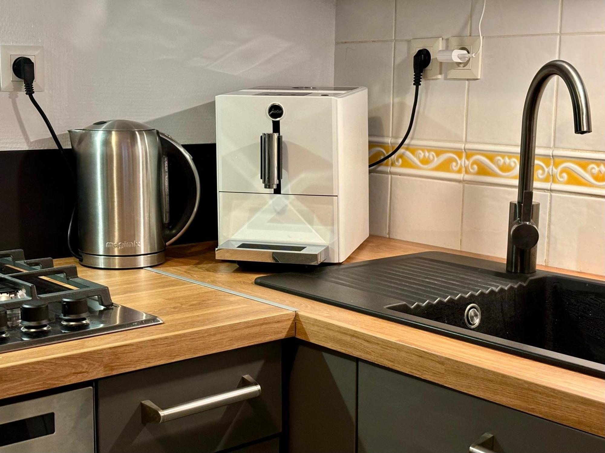 בסאנקון Appartement Proche Centre Parking & Terrasse מראה חיצוני תמונה